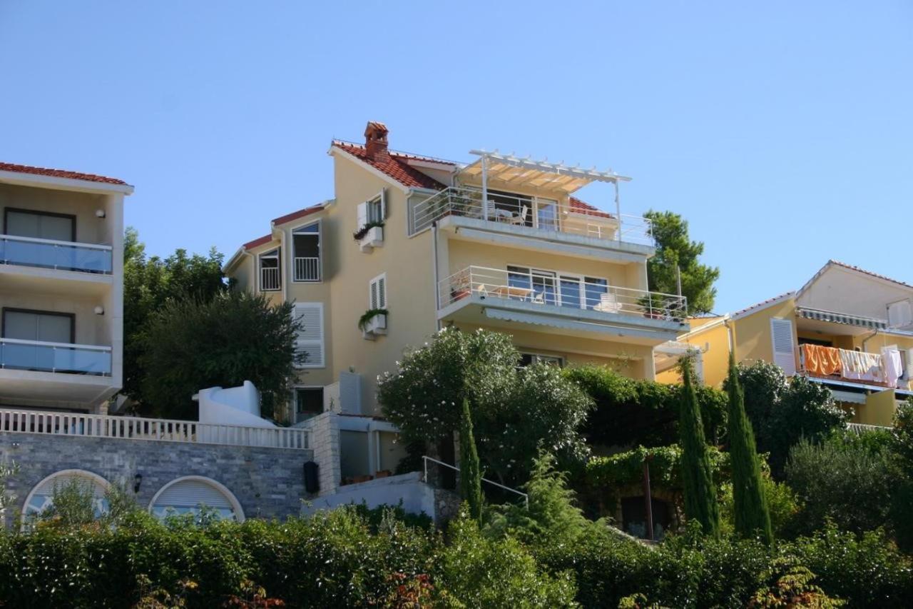 Apartments Boris Omiš Kültér fotó